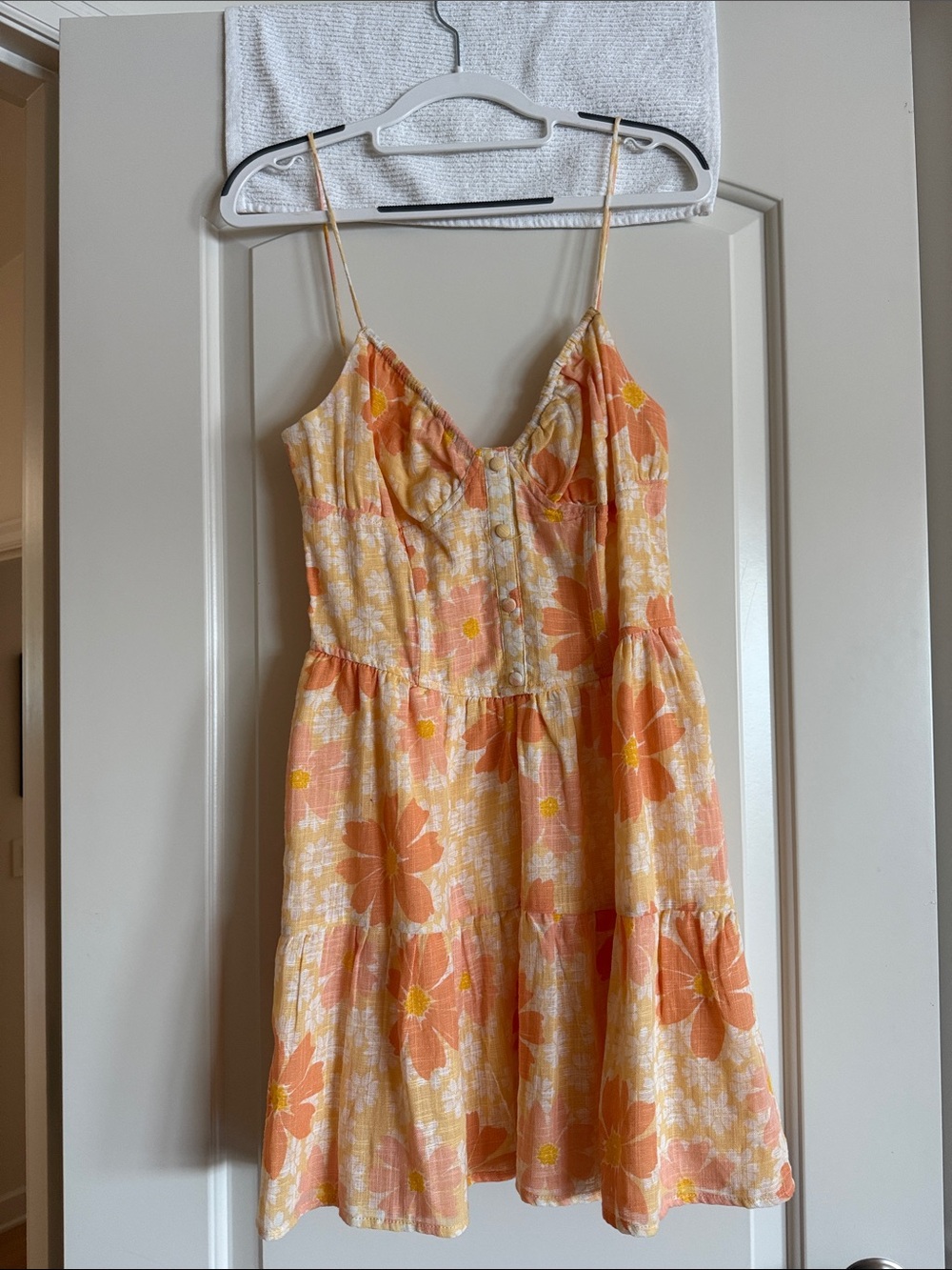 Sabo Skirt Peach & Cream Floral Spaghetti-Strap Mini Dress